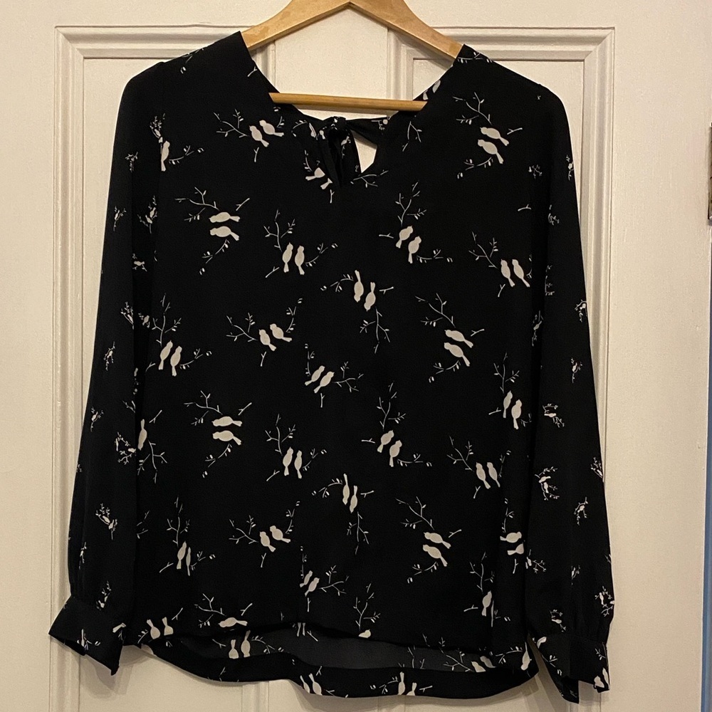 Loft Black Top With Bird Print Women's Top